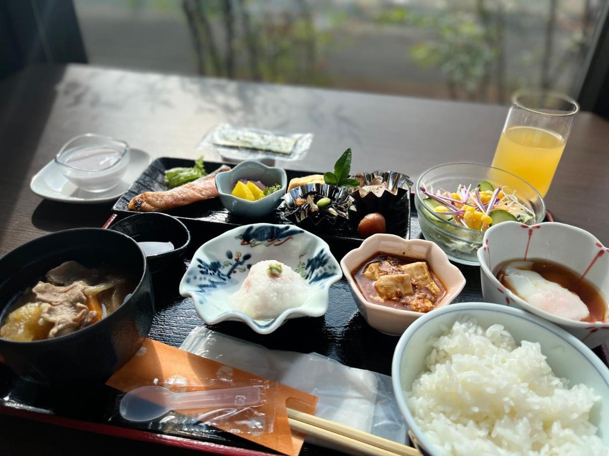 Apa Hotel Joetsu Myoko-Ekimae Eksteriør bilde